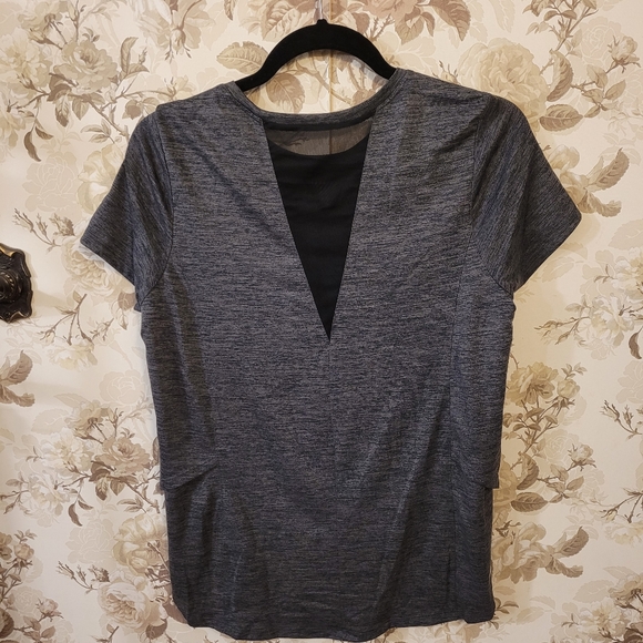 Danskin active top - size S - Picture 2 of 5
